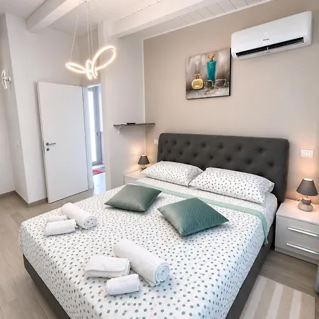 Apartment Piazza Duca Degli Abruzzi